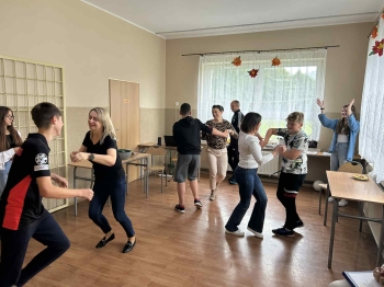 5d802938-79f3-4c16-966b-f1f7a3188a87