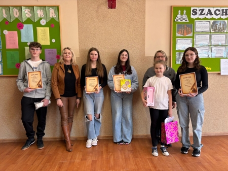 PODSUMOWANIE KONKURSU PLASTYCZNEGO - „Polonia – most między Polską a światem”