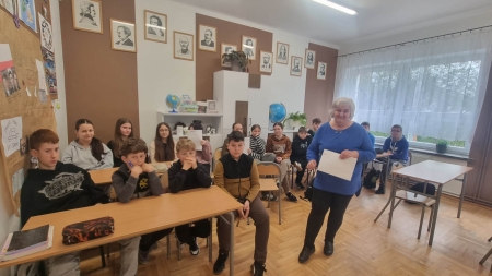 „Alkohol? Nie dziękuję!”  – profilaktyczna pogadanka z pielęgniarką szkolną